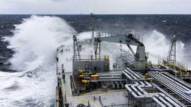 tanker-splash-640x360.jpg