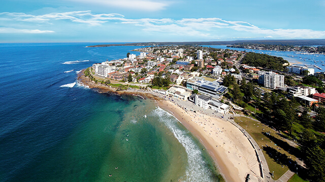 Sydney beach Cronulla shire 640x360